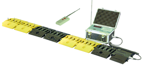 無線便攜式遙控破胎器廠家,富順縣成輝全自動破胎釘送貨上門-中國棉花采摘機交易網